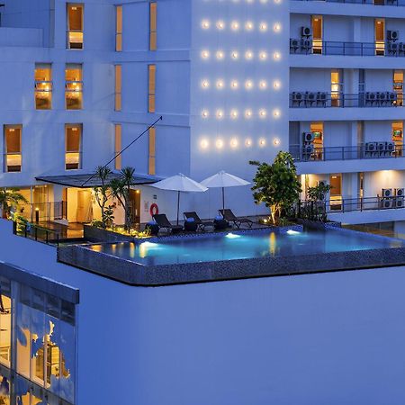 Luminor Hotel Purwokerto Exterior foto